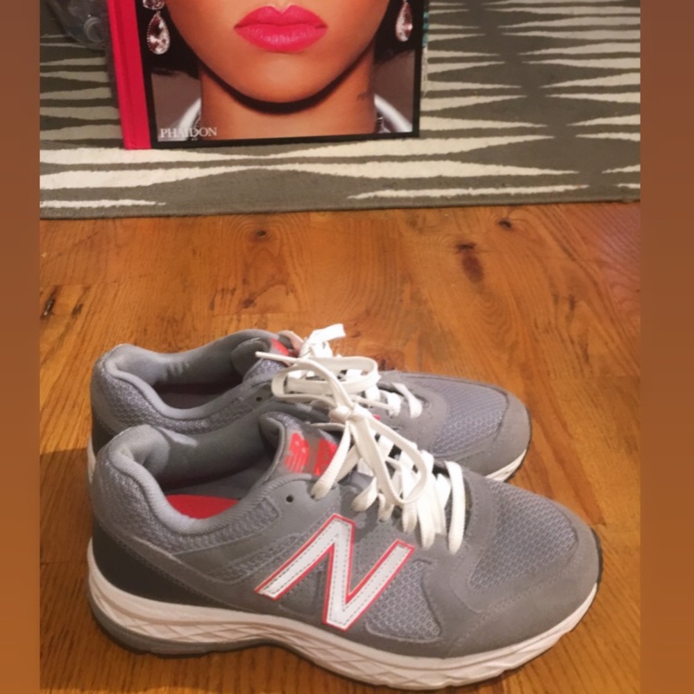 New balance sneakers 👟✨
